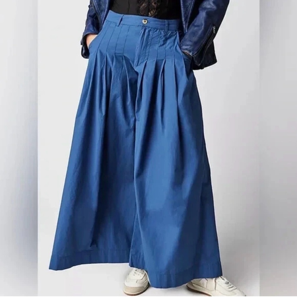Free people SZ12 Wide-Leg Pleated blue boho beachy festival resort wear Pants